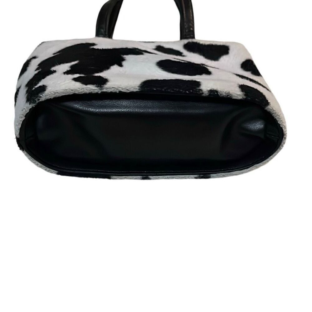 Express Mini Bucket Tote - Picture 5 of 9